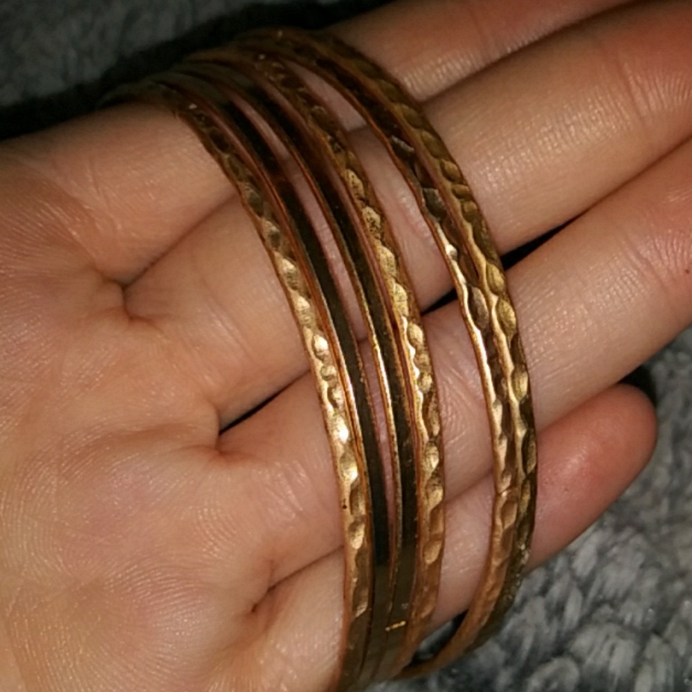 NWOT Lot of 6 light gold bangle bracelets